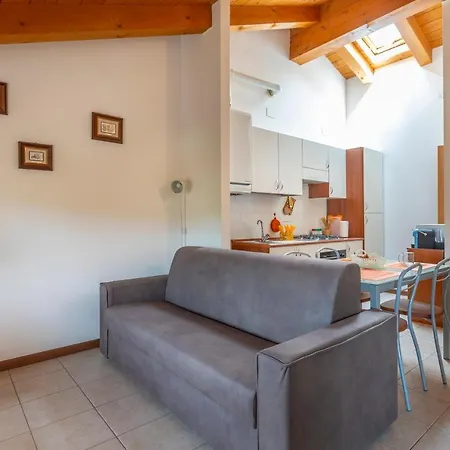 Apartman Guesthost - Leisure & Business - Tempo Libero & Business *